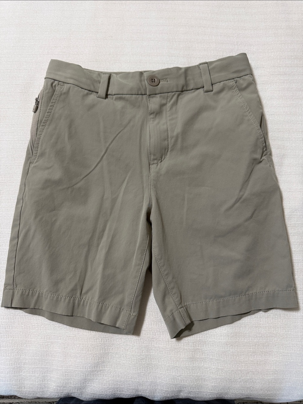 Vineyard Vines Men's Olive Utility Flat-Front Shorts